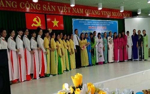 Hội nghị tổng kết năm học 2015 - 2016 và triển khai nhiệm vụ năm học 2016 - 2017 bậc học mầm non
